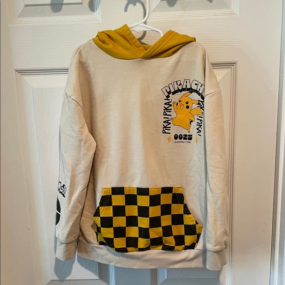 Pokémon Hoodie - Picture 1 of 5